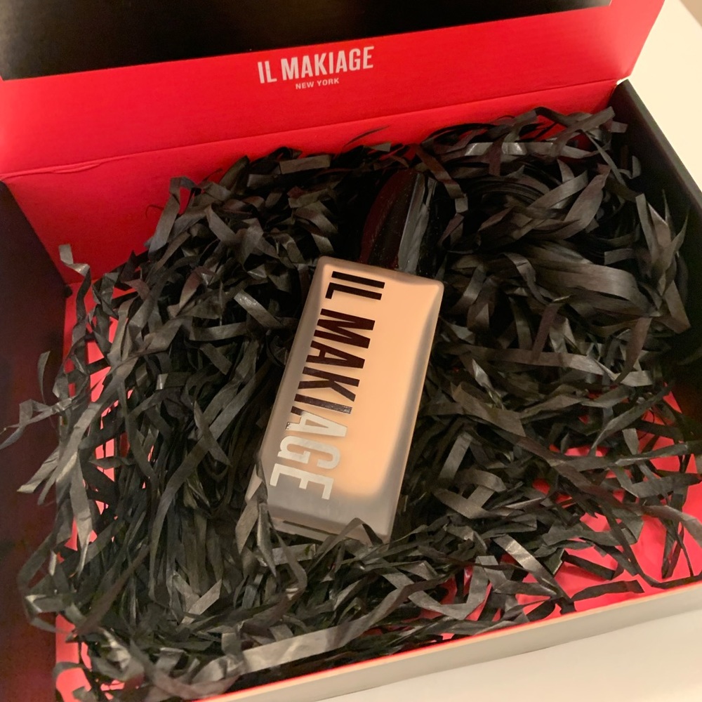 Il Makiage Woke Up Like This Flawless Foundation 035